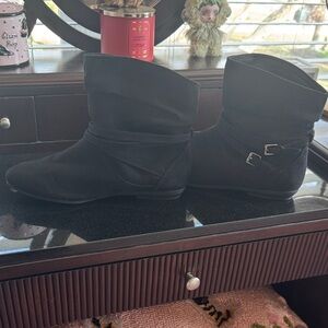 LOWER EAST SIDE Black Ankle Boots with Buckle Detail